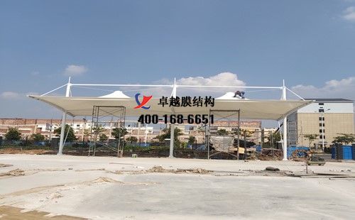 宇通濟(jì)南4S店膜結(jié)構(gòu)車棚/頂棚項目工程動態(tài)